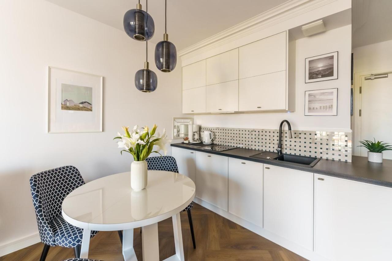 Apartamenty Lighthouse Мжежино Екстериор снимка
