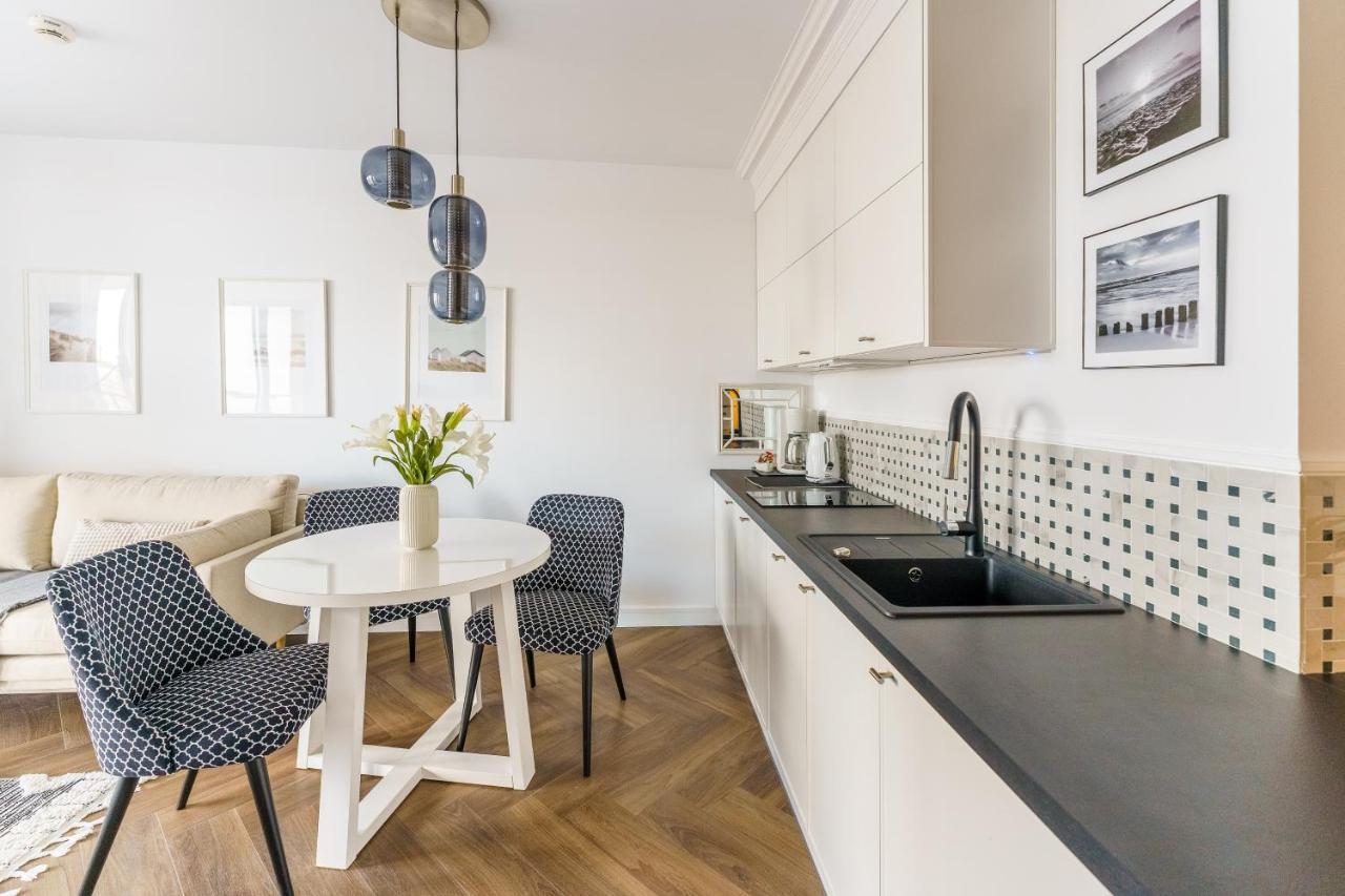 Apartamenty Lighthouse Мжежино Екстериор снимка
